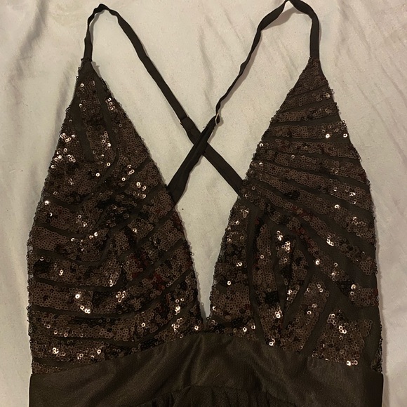 FASHION NOVA DRESS - Picture 3 of 5